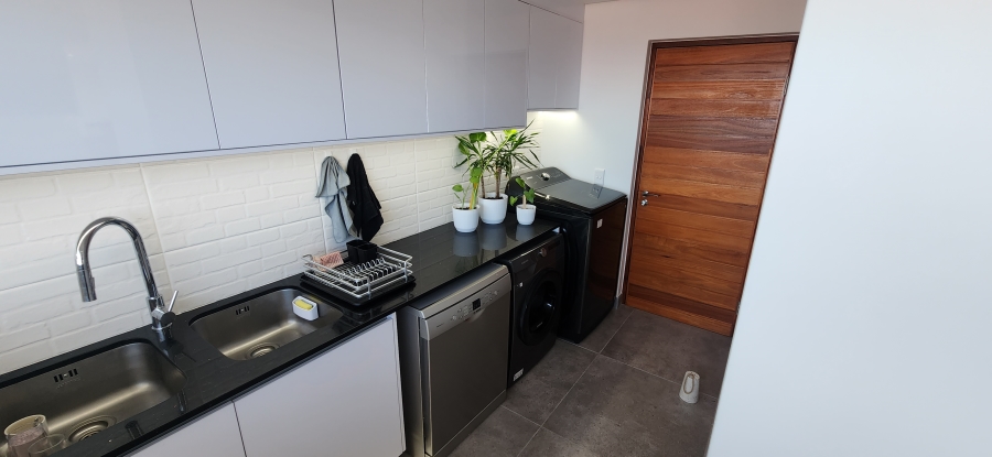 3 Bedroom Property for Sale in Dana Bay Western Cape